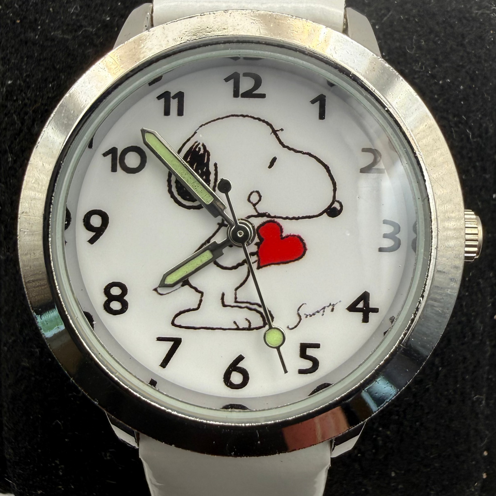 Snoopy Heart Dial Watch (Fully Tested and Working)- £15.00