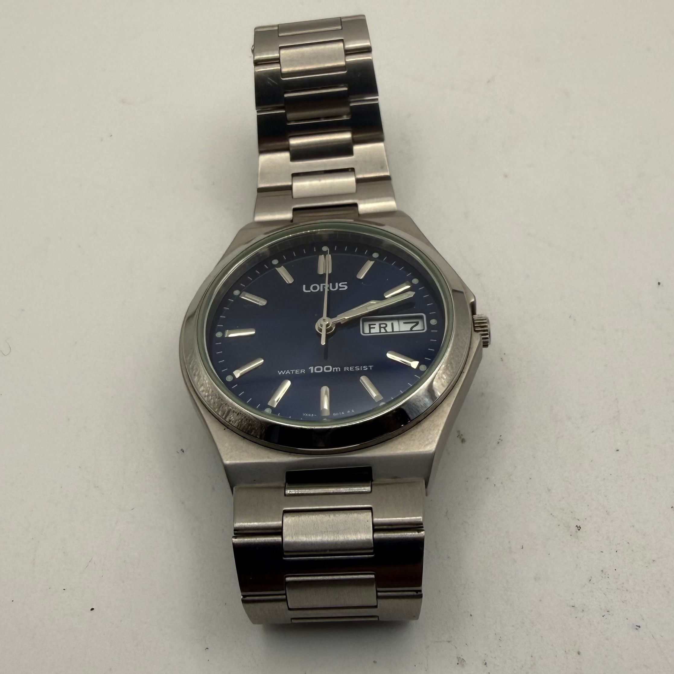Lorus VX43-X012 Blue Dial Day Date Watch (Fully Tested and Working)- £35.00