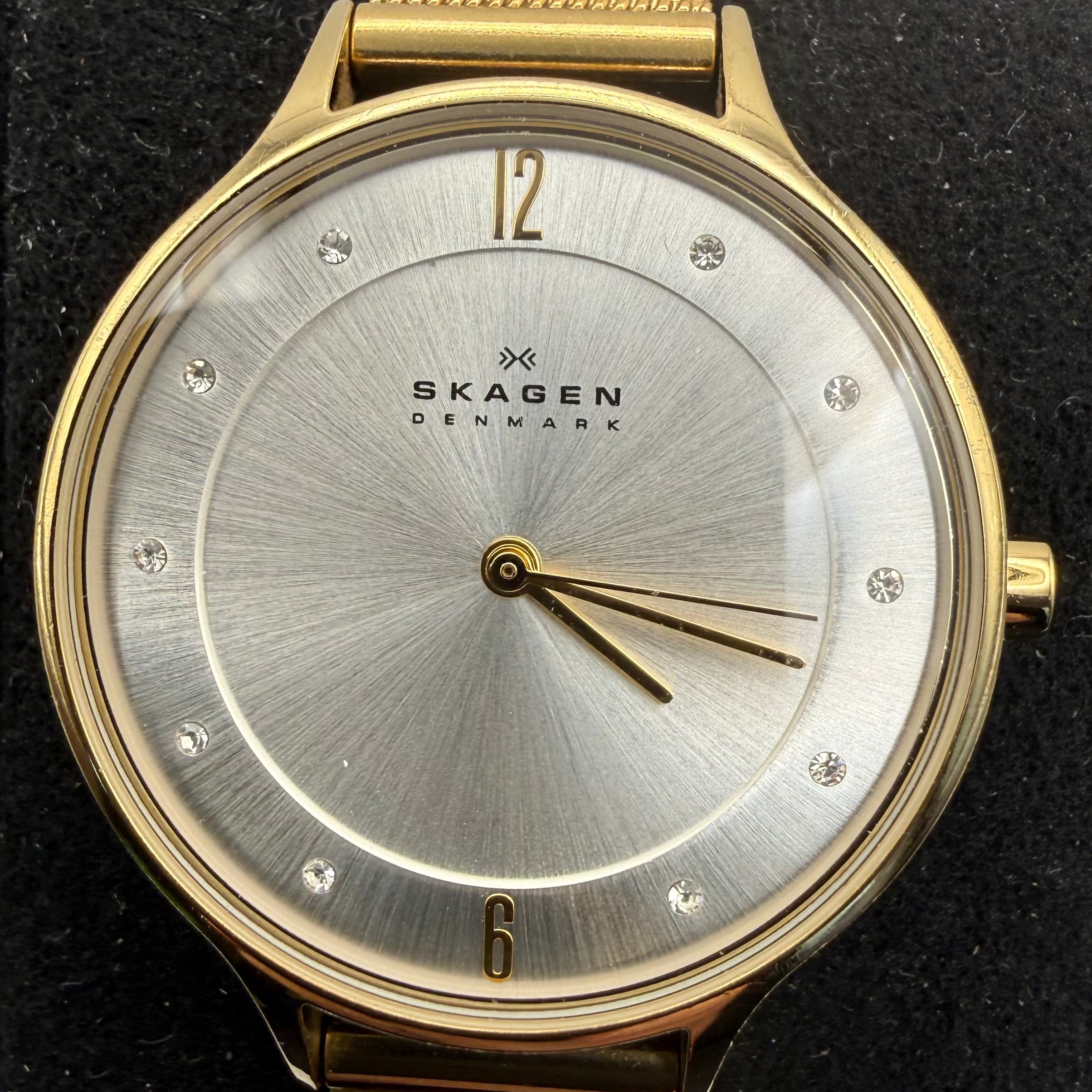 Skagen Denmark SKW2150 Ladies Gold Tone Mesh Bracelet Watch (Fully Tested and Working)- £30.00