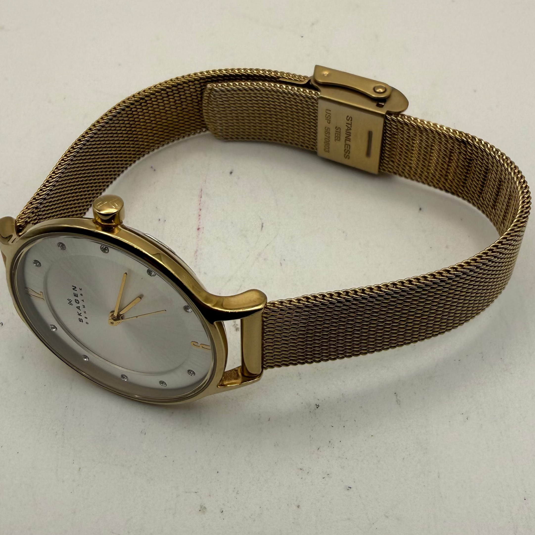 Skagen Denmark SKW2150 Ladies Gold Tone Mesh Bracelet Watch (Fully Tested and Working)- £30.00