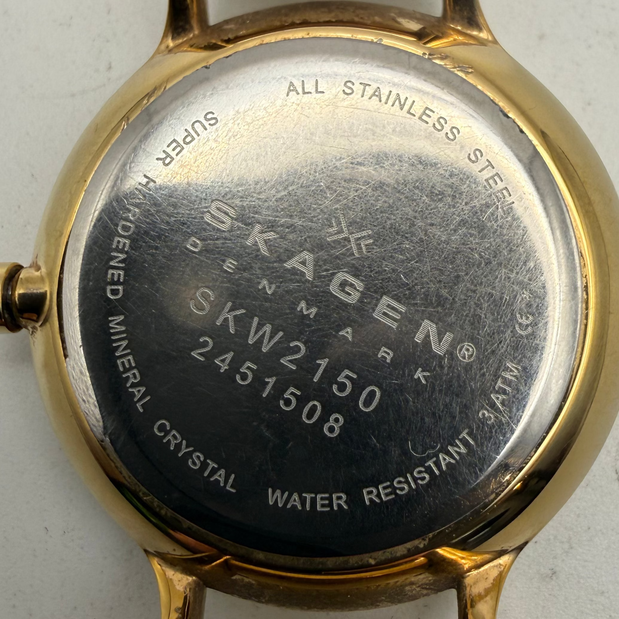 Skagen Denmark SKW2150 Ladies Gold Tone Mesh Bracelet Watch (Fully Tested and Working)- £30.00