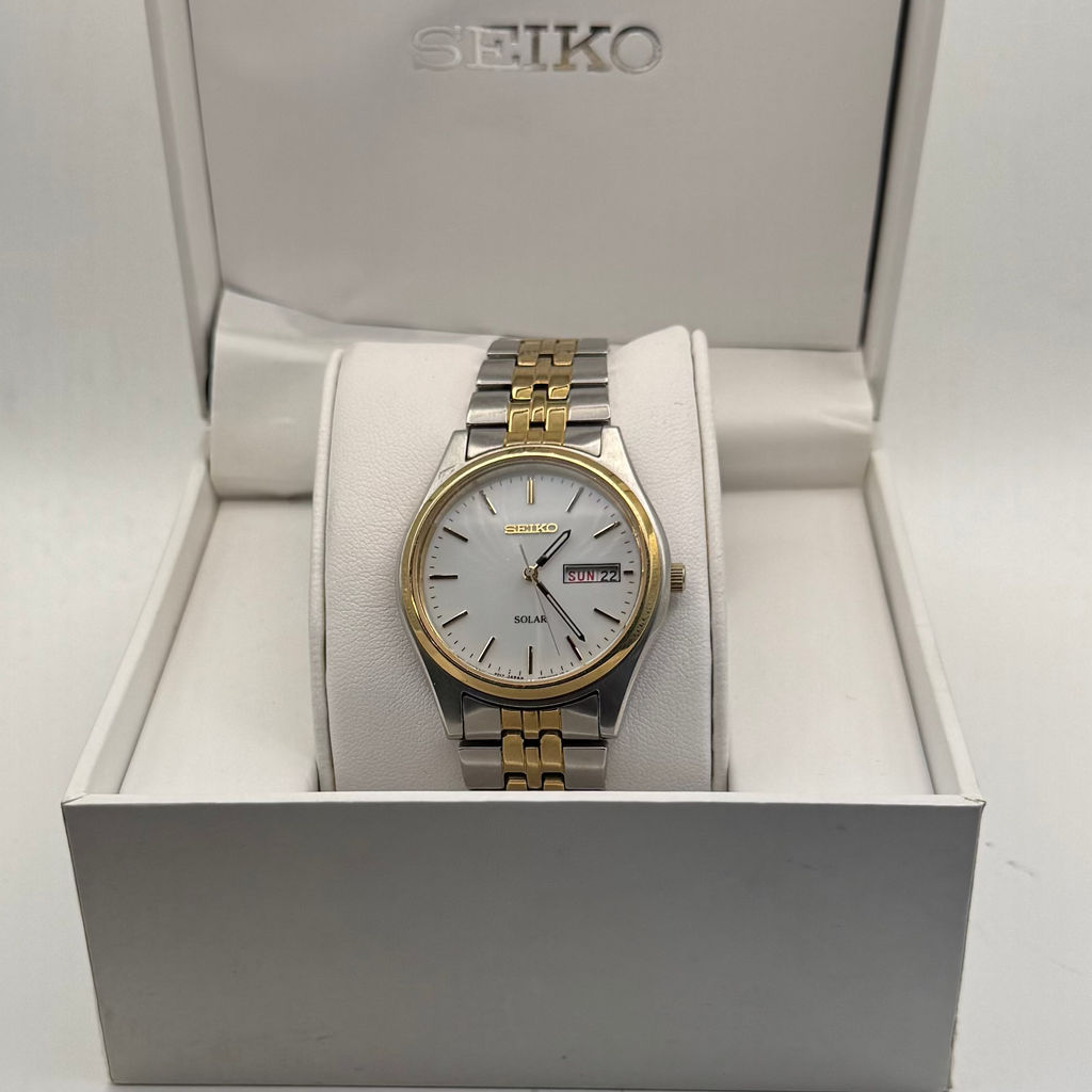 Seiko Solar Day Date Two-Tone Bracelet Watch V158-0AA0 (Fully Tested and Working)- £90.00