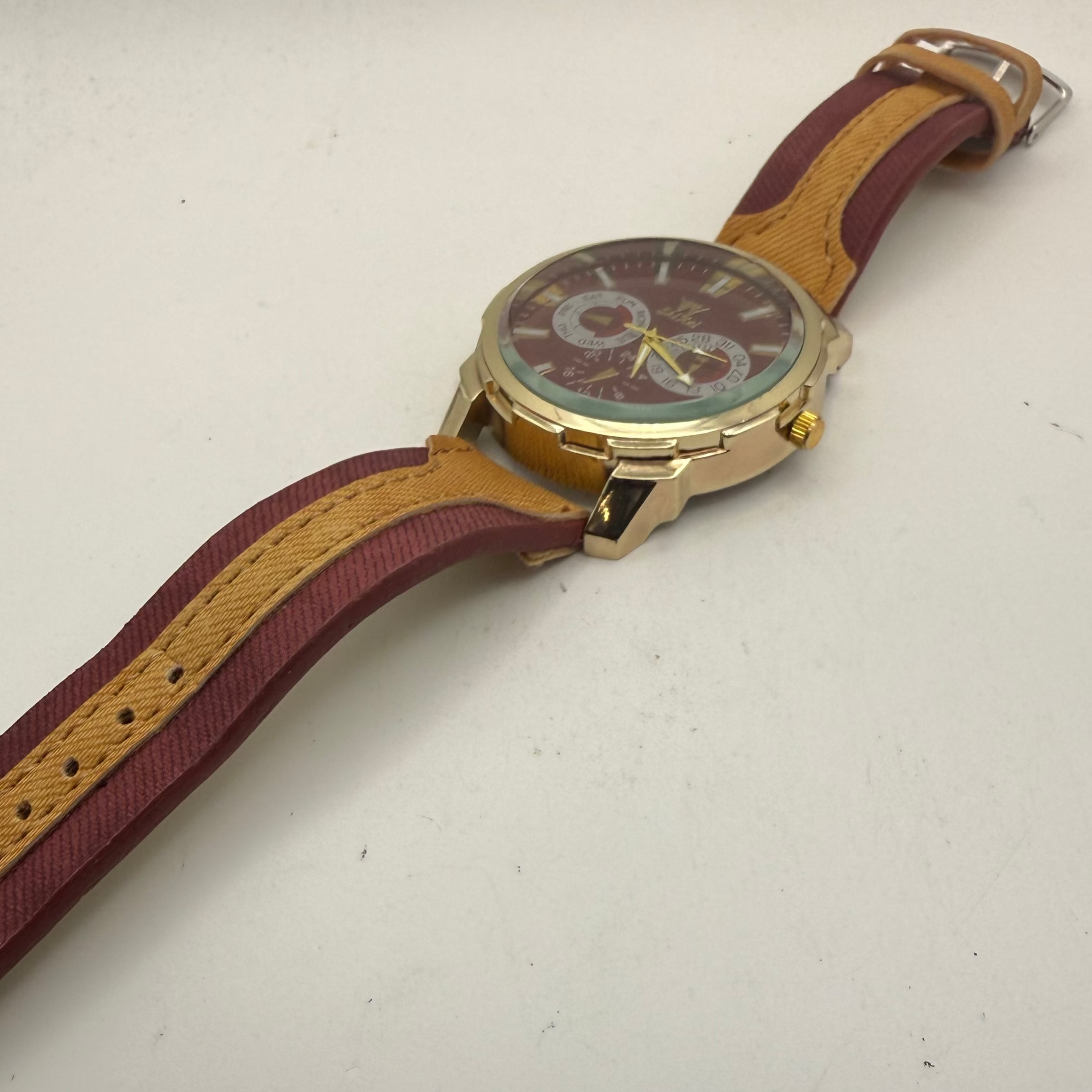 Shhors Multi-Function Red Dial Gold Tone Watch- £15.00