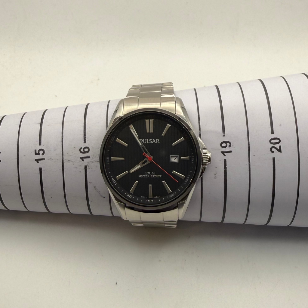 Pulsar 100M Water Resist Date Watch VJ42-X264 (Fully Tested and Working)- £55.00