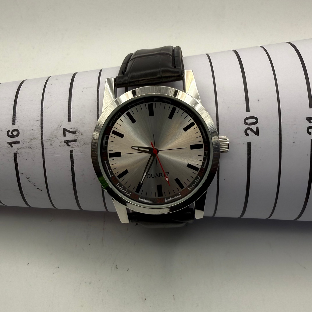 Sports Scene Quartz Watch – Silver Sunburst Dial- £19.99