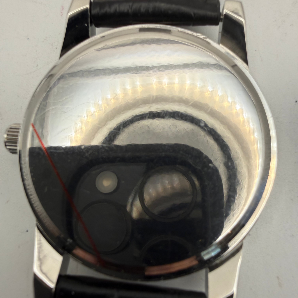 Sports Scene Quartz Watch – Silver Sunburst Dial- £19.99