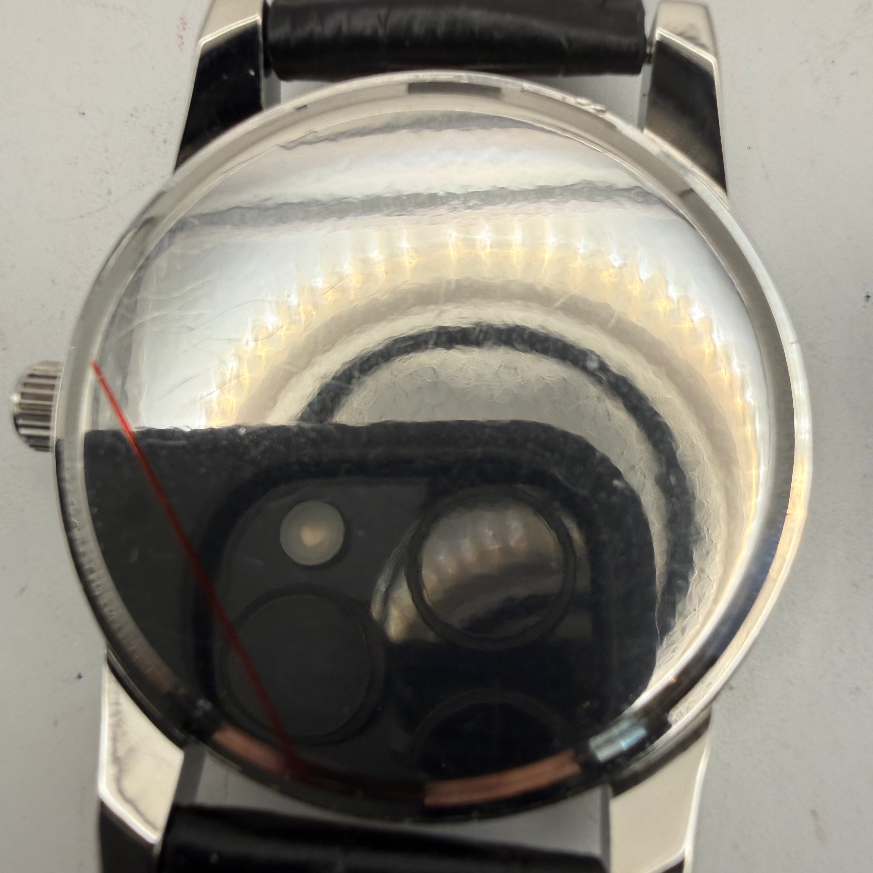Sports Scene Quartz Watch – Silver Sunburst Dial- £19.99