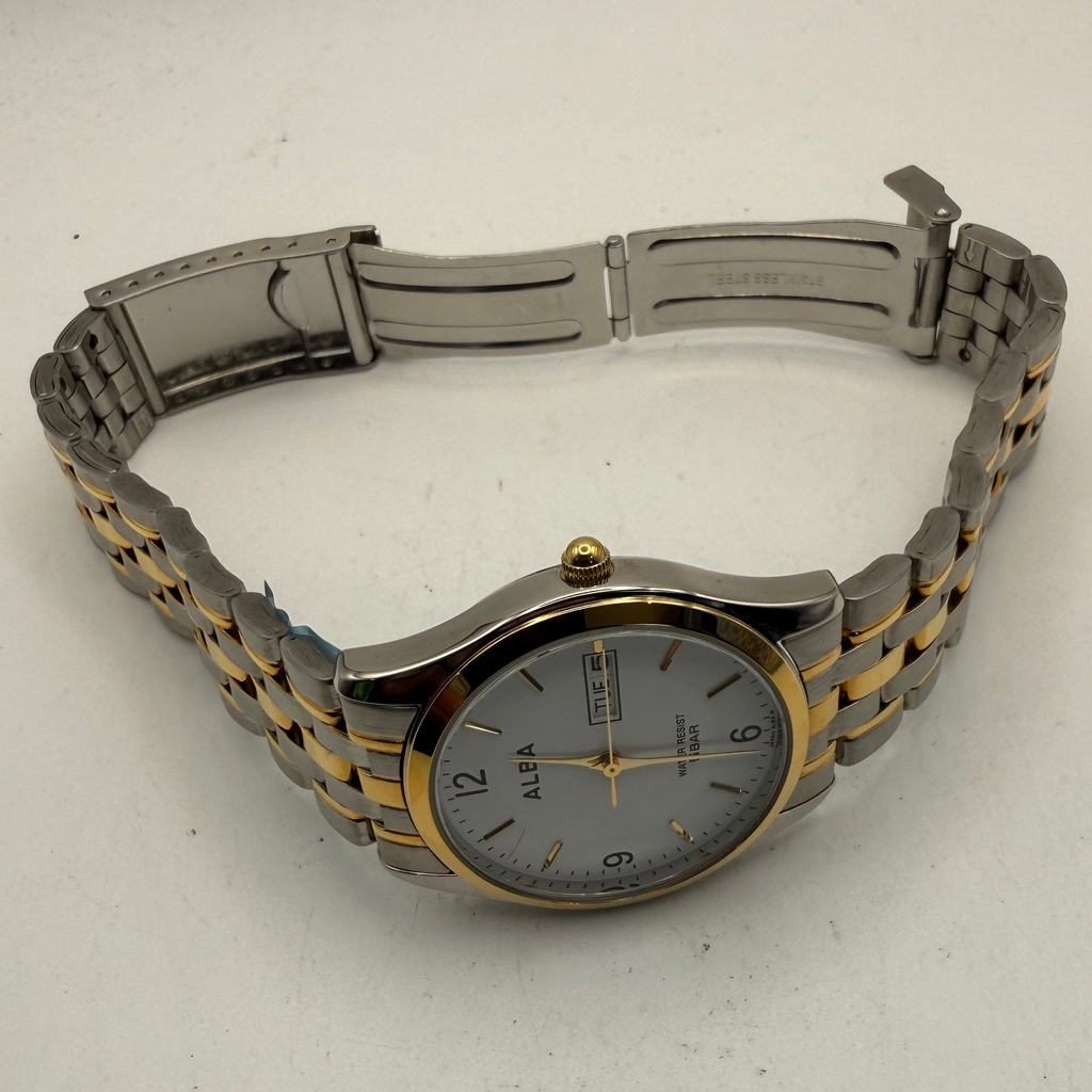 Alba Day-Date Two Tone Quartz Watch (Fully Tested and Working)- £25.00