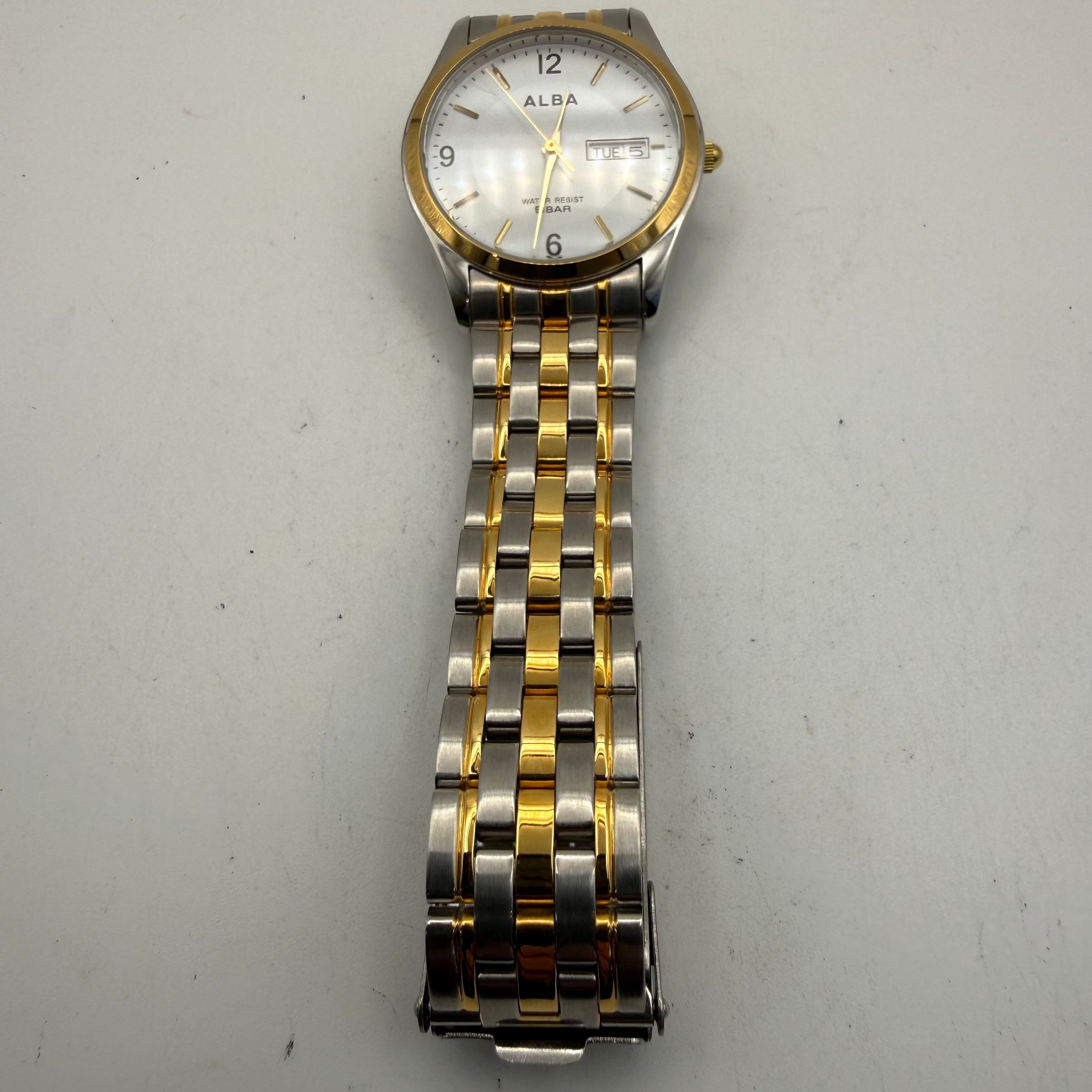 Alba Day-Date Two Tone Quartz Watch (Fully Tested and Working)- £25.00