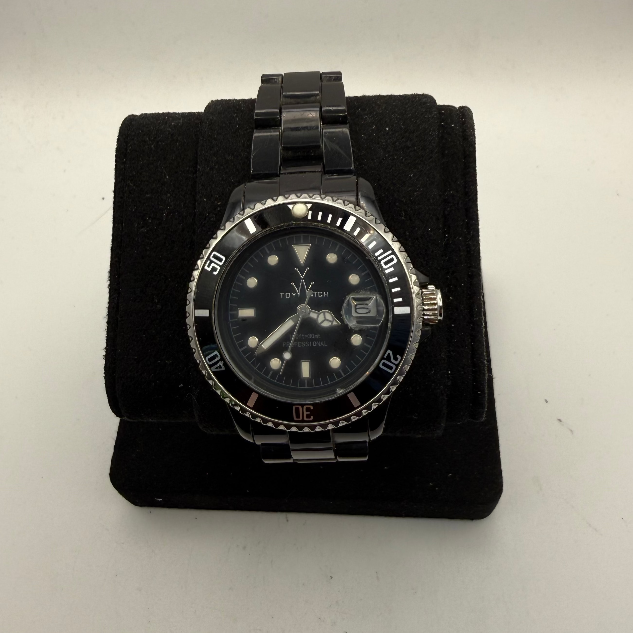 ToyWatch Professional Black Diver Style Watch- £39.95