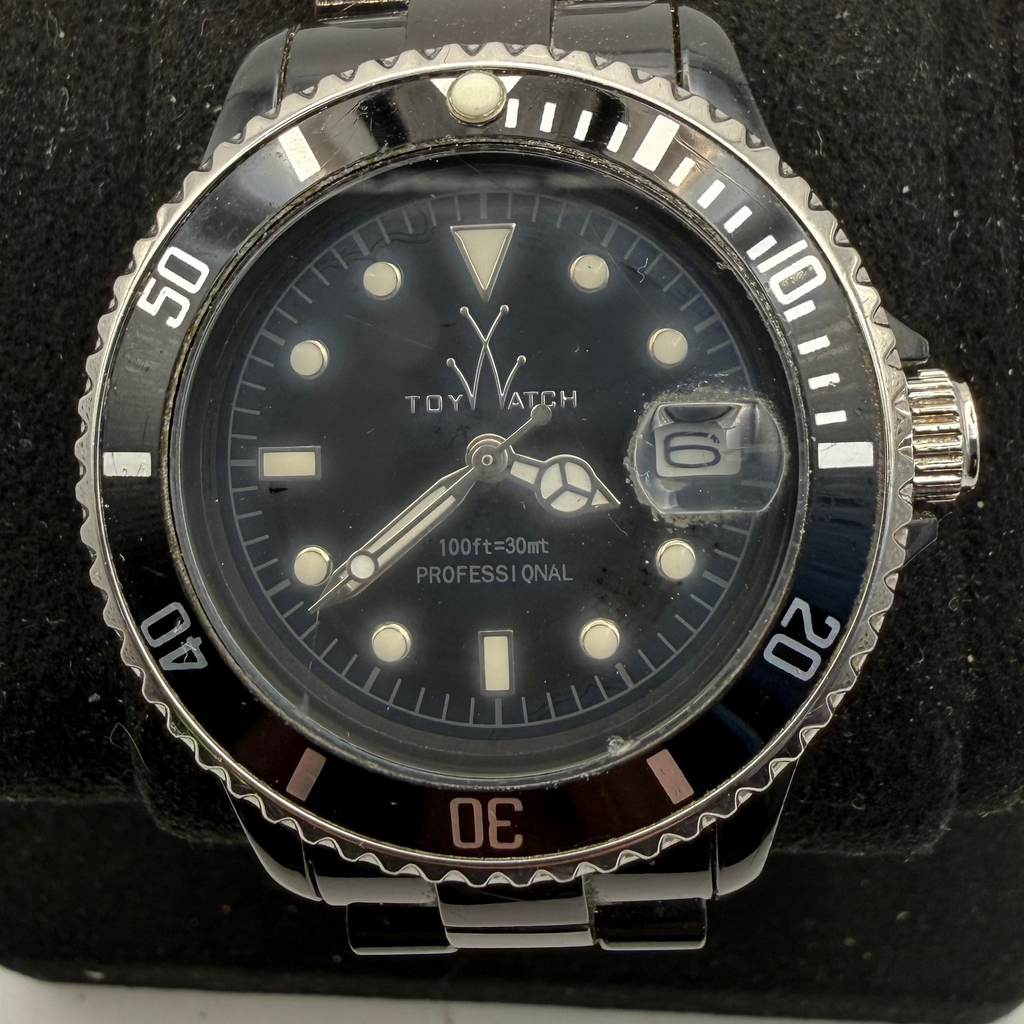 ToyWatch Professional Black Diver Style Watch- £39.95