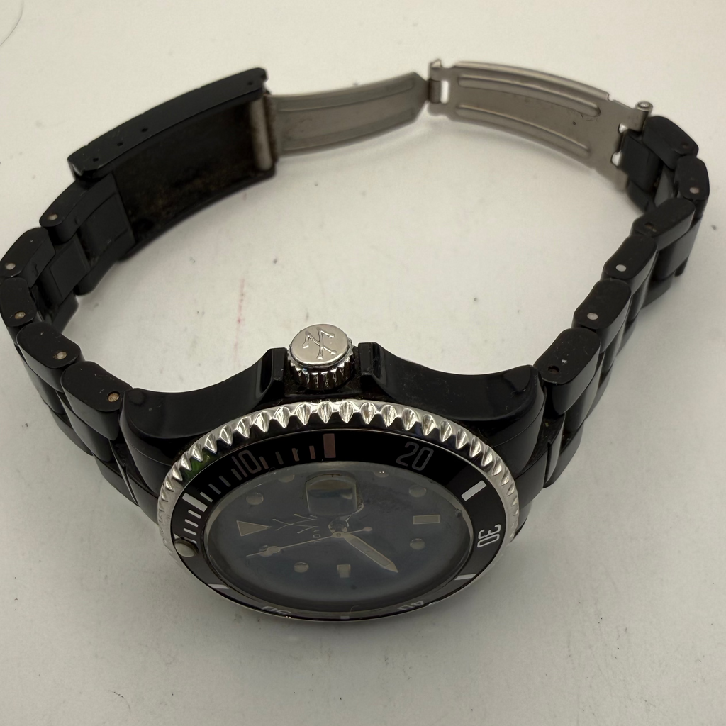 ToyWatch Professional Black Diver Style Watch- £39.95