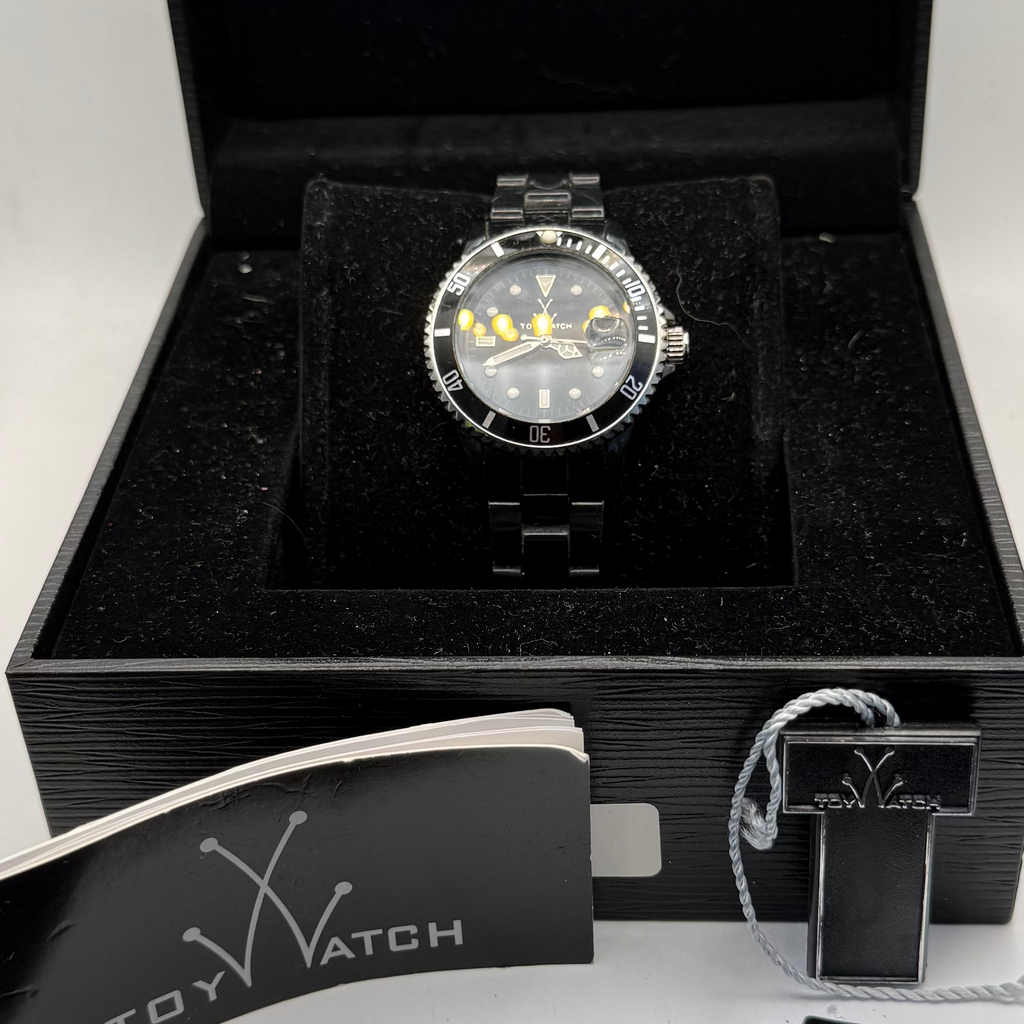 ToyWatch Professional Black Diver Style Watch- £39.95