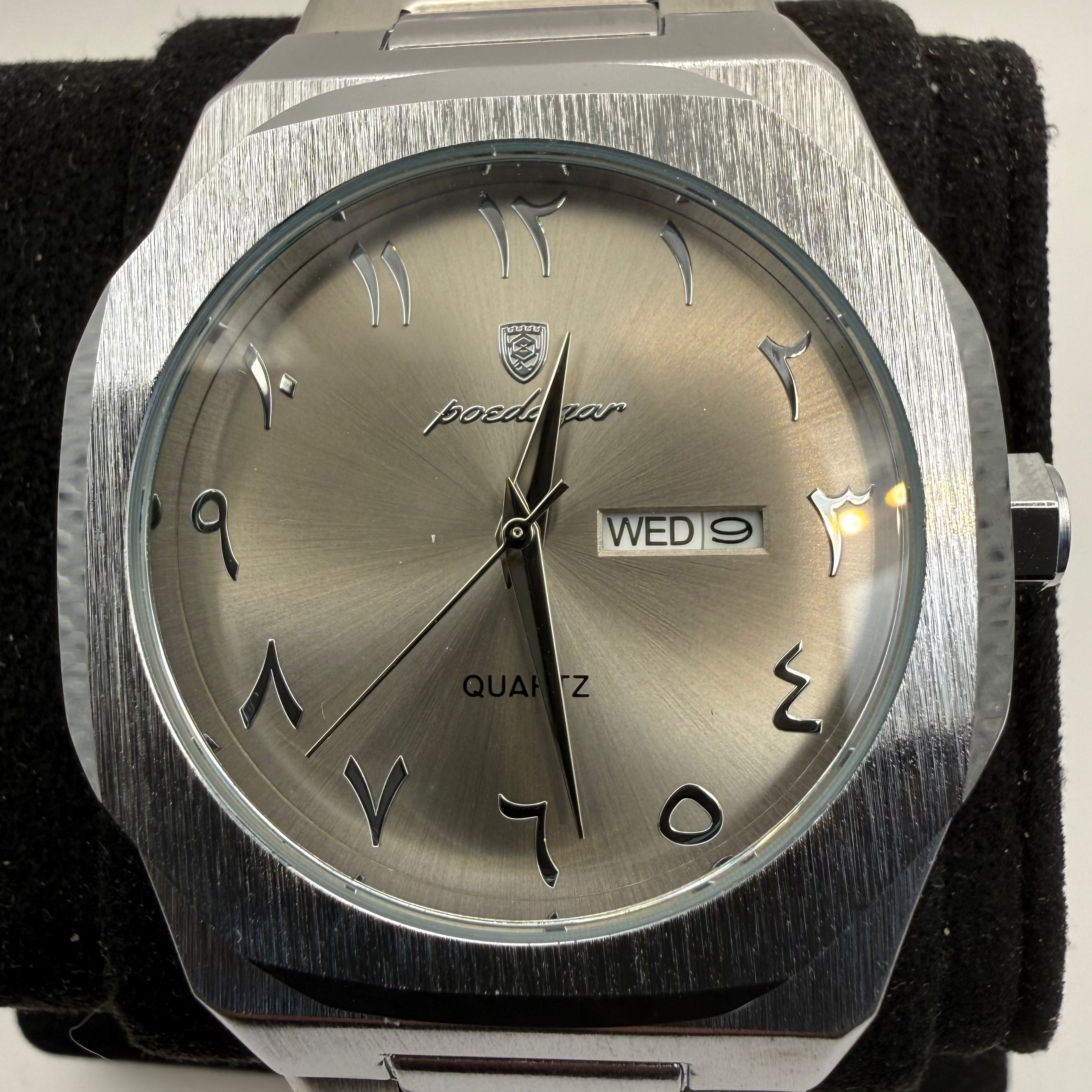 Poedagar Quartz Day-Date Watch- £45.00