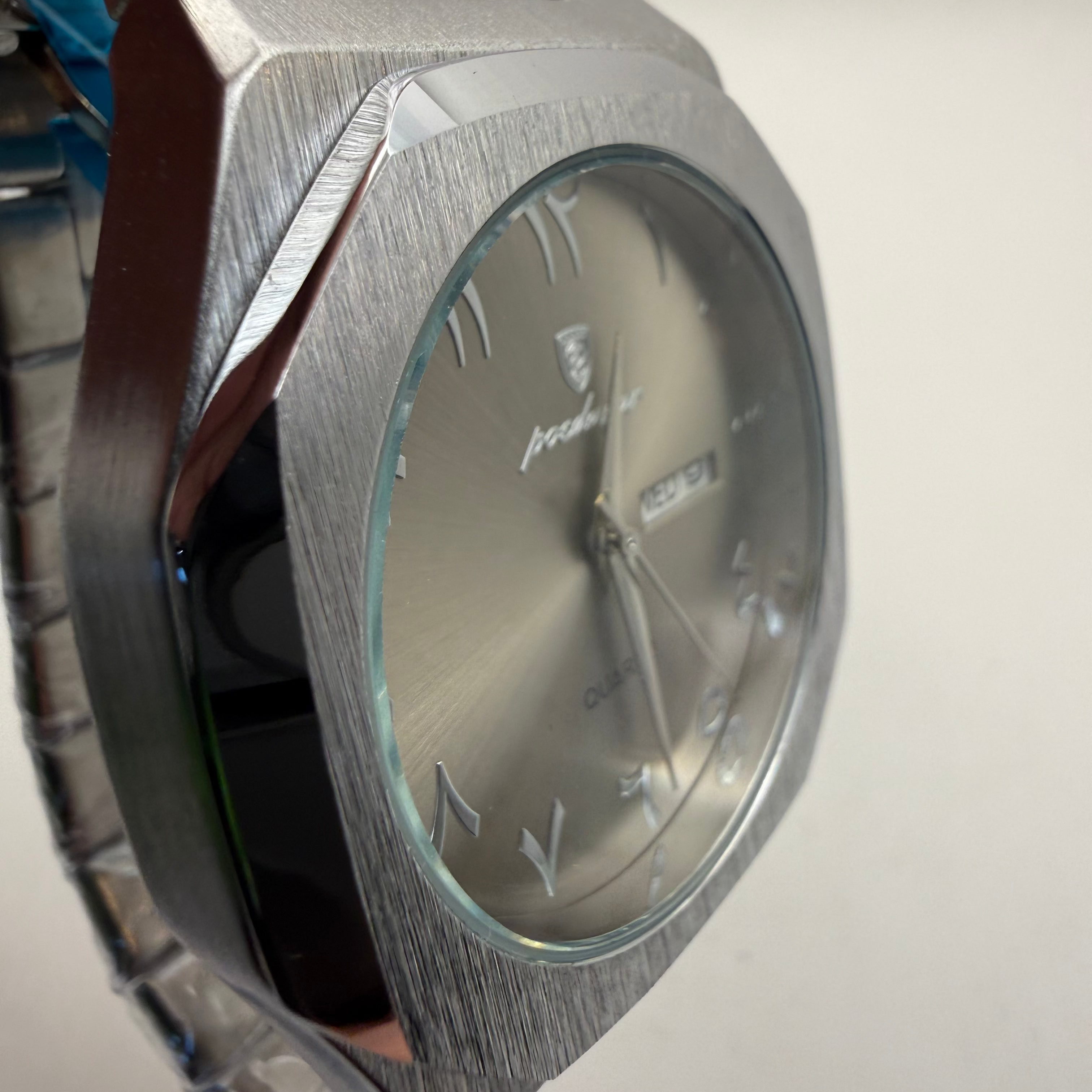 Poedagar Quartz Day-Date Watch- £45.00
