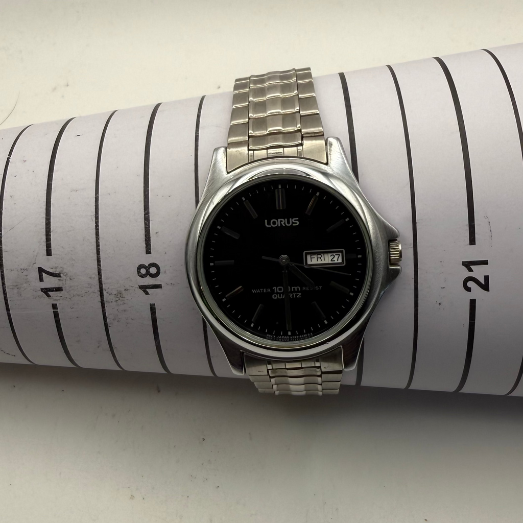 Lorus Quartz Day/Date 100m – Black Dia- £44.99