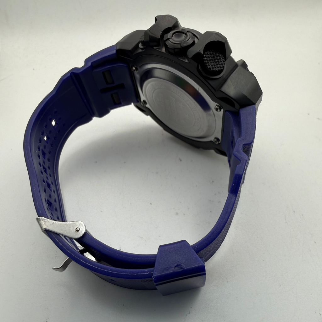 Sport Watch Multi-Function Digital & Analogue Watch (Fully Tested and Working)- £10.00