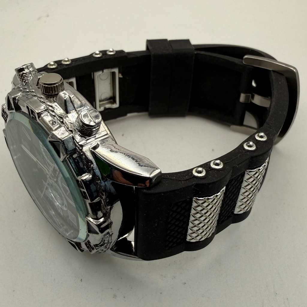 ZHOWE Men's Black Silicone Strap Sports Watch 49mm Boxed- £12.00