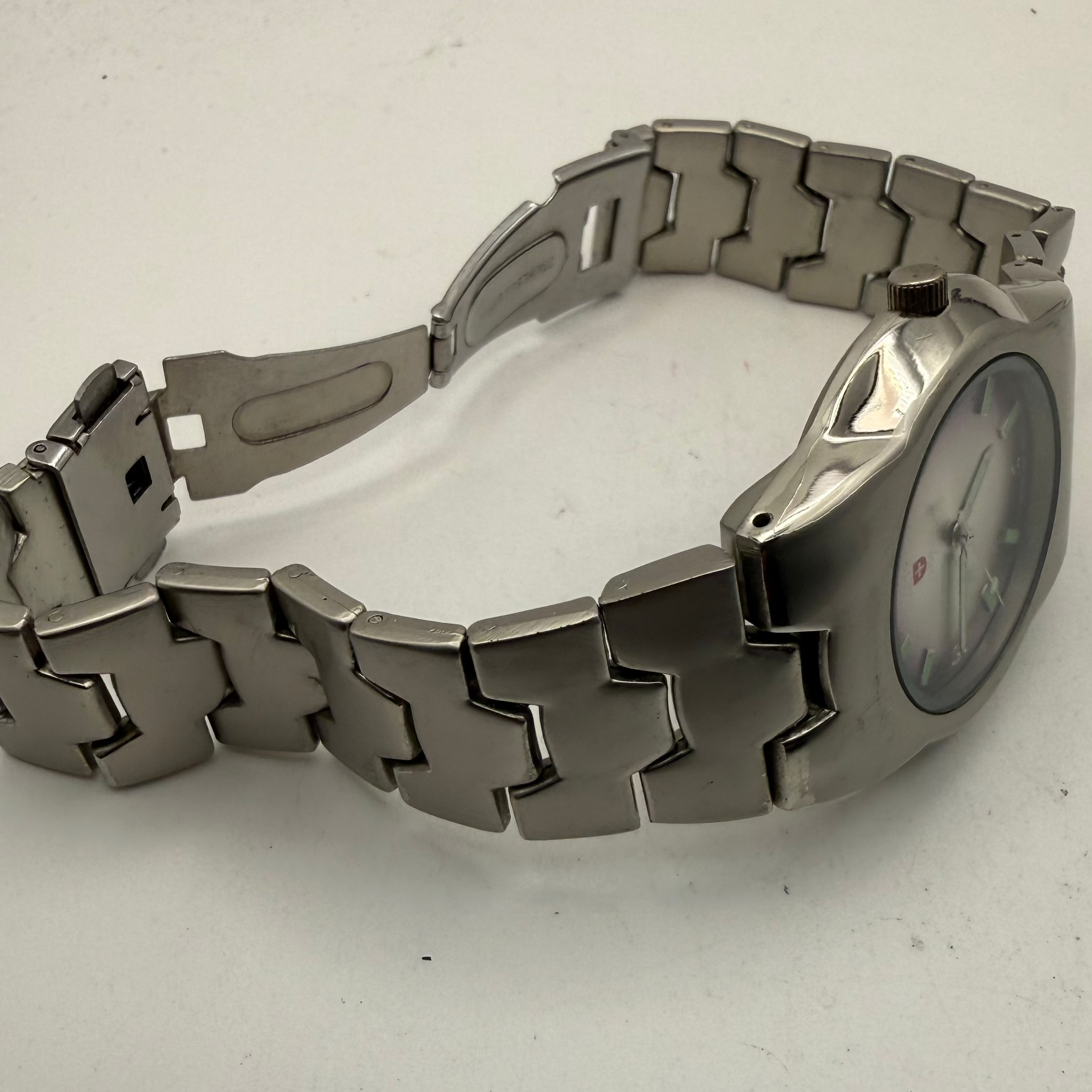 Zurich Sports Quartz Watch – Stainless Steel – Purple Dial – Boxed- £29.95