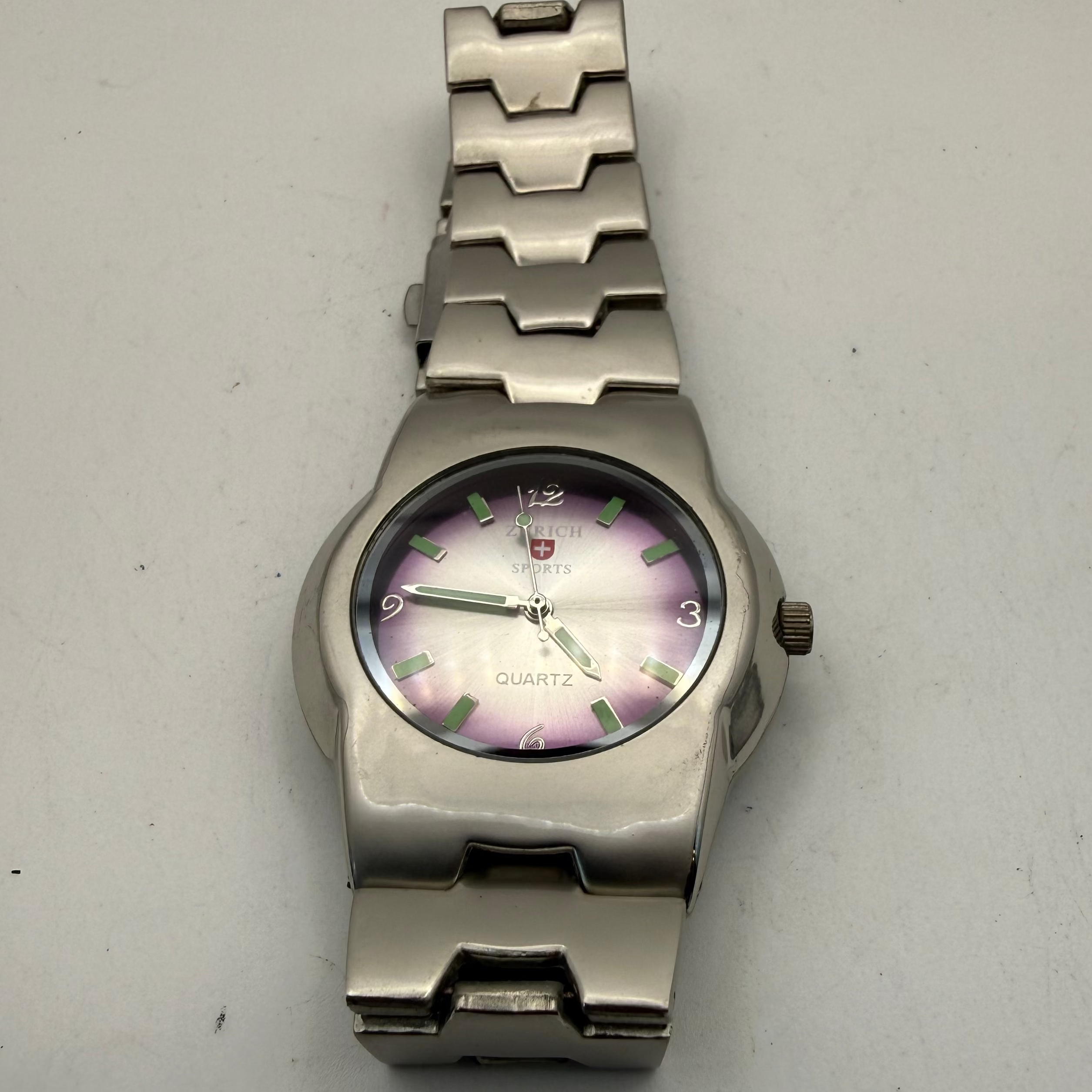 Zurich Sports Quartz Watch – Stainless Steel – Purple Dial – Boxed- £29.95