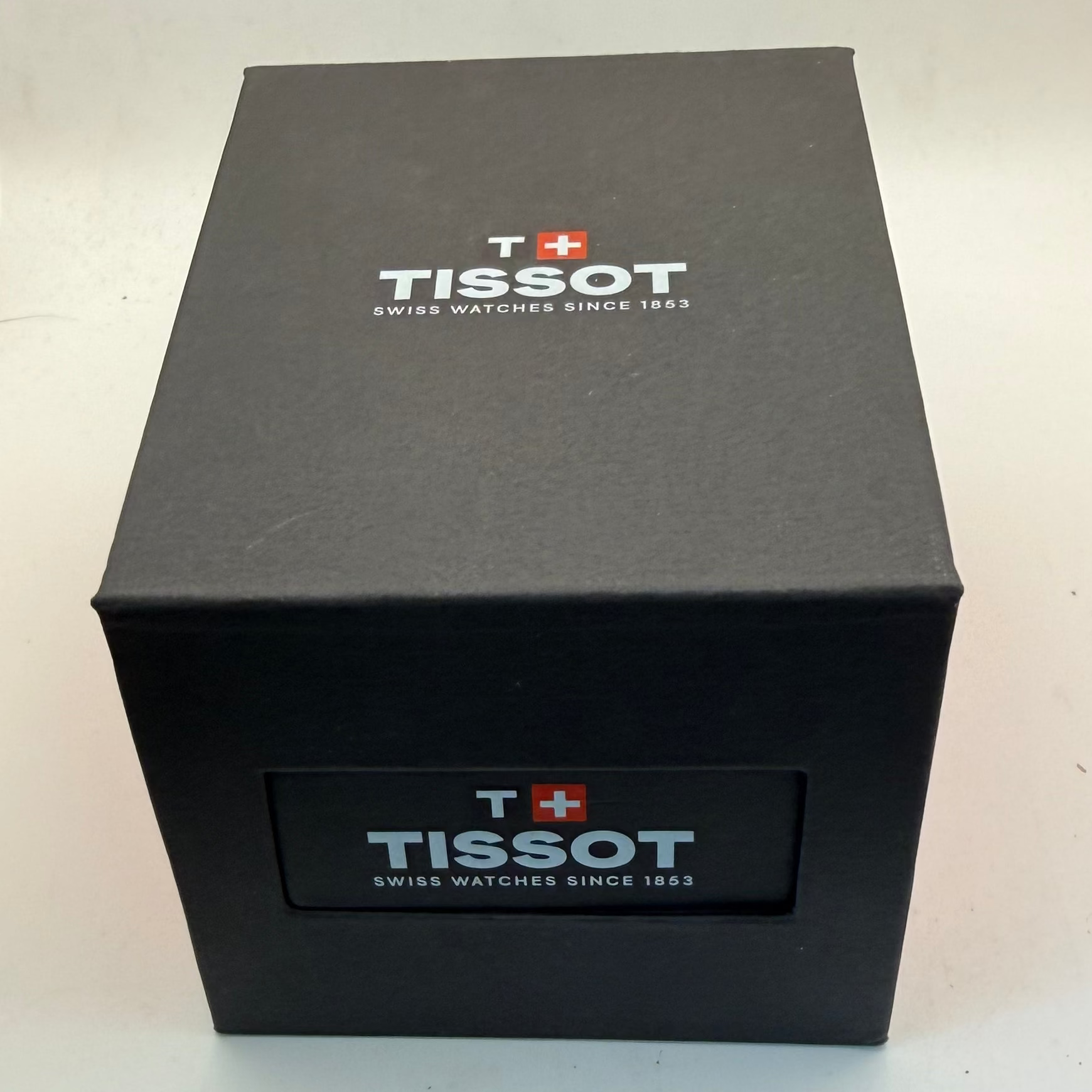Tissot F218 Swiss Ladies Gold Tone Dress Watch – Elegant Classic Styling- £170.00