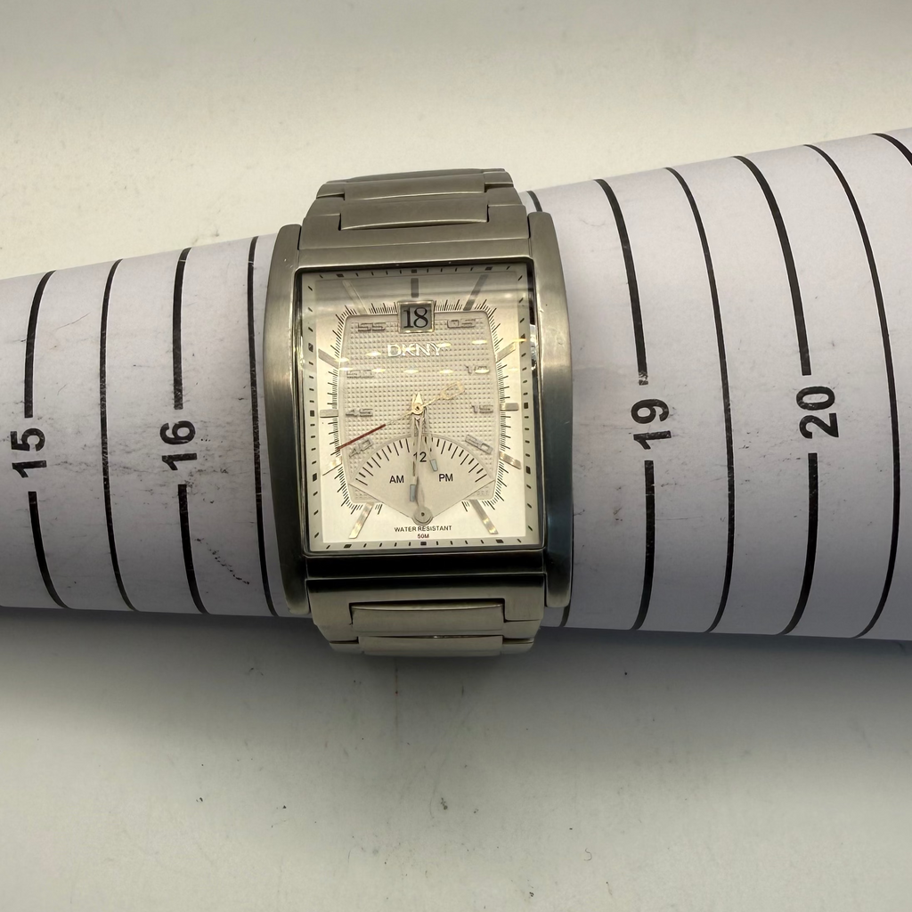 DKNY Men's Stainless Steel Watch Date Display 50M WR (Fully Tested and Working)- £60.00