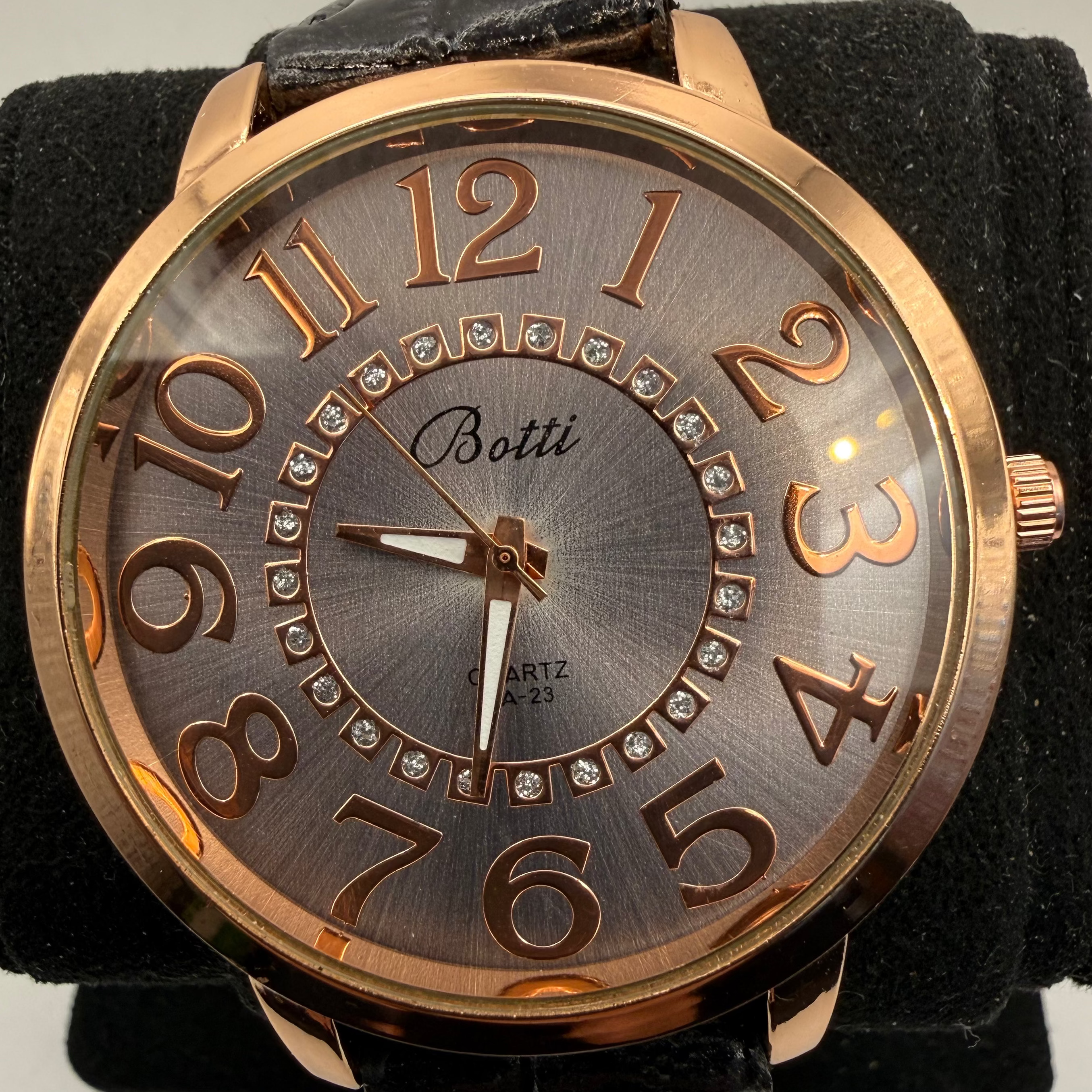 Botti Rose Gold Quartz Watch New £15.00