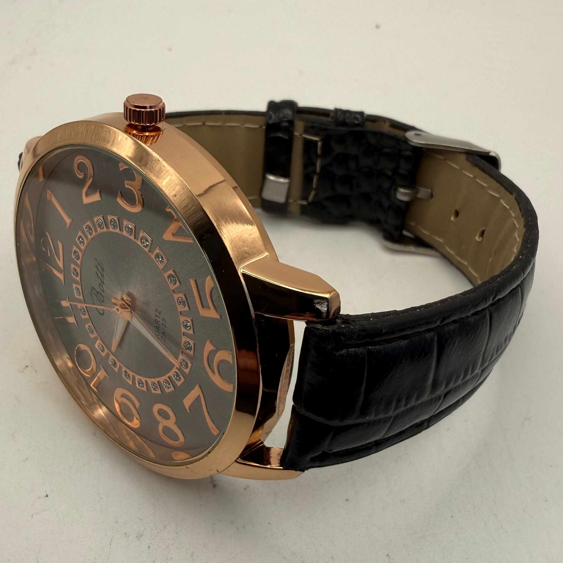 Botti Rose Gold Quartz Watch New £15.00