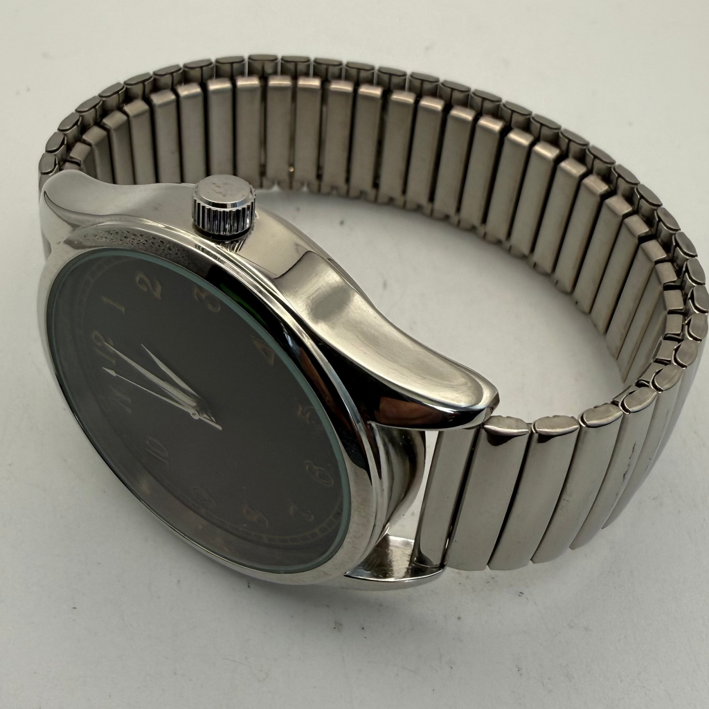 Men's Stainless Steel Expanding Bracelet Watch- £10.00