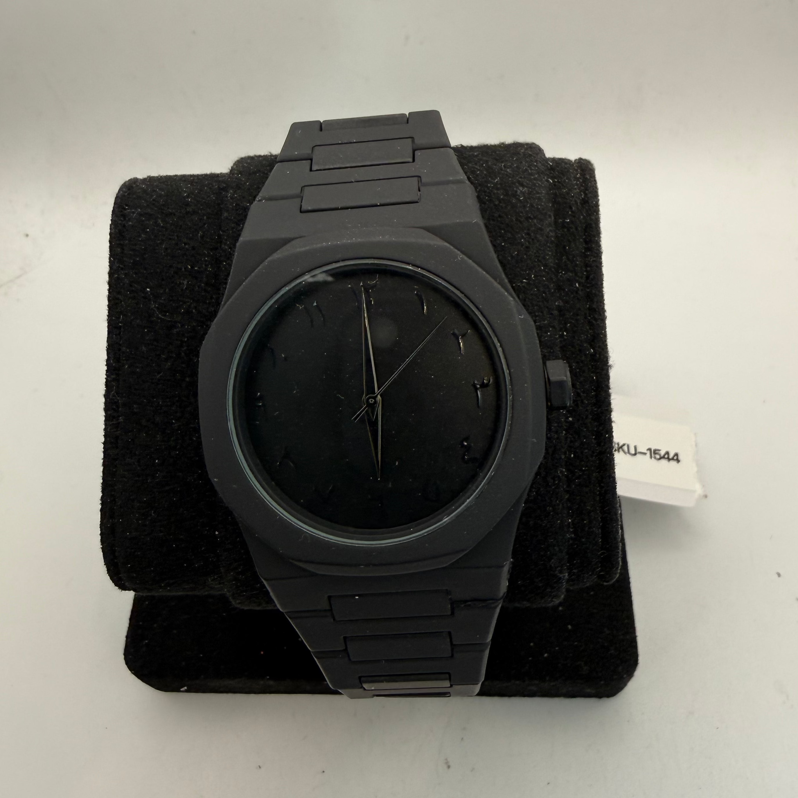 Black Stealth Integrated Bracelet Watch 43.5mm New Old Stock Unworn- £10.00