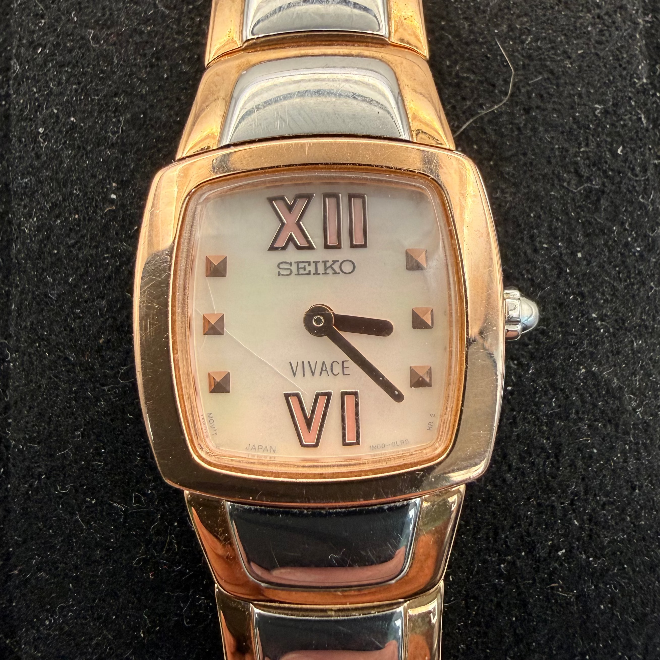 Seiko Vivace Ladies Two-Tone Bracelet Watch (Fully Tested and Working)- £60.00
