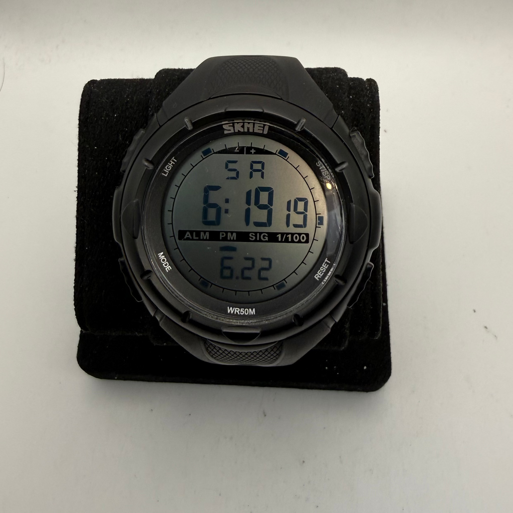 SKMEI WR50M Digital Sports Watch (Fully Tested and Working)- £12.00