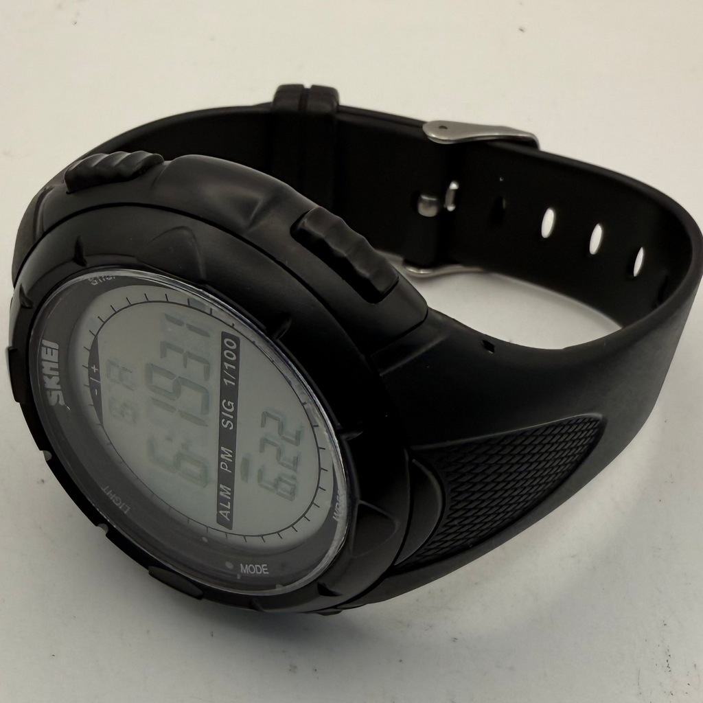 SKMEI WR50M Digital Sports Watch (Fully Tested and Working)- £12.00