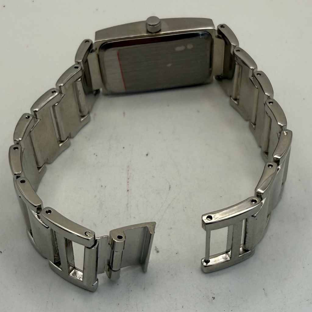 Daniel Hechter Ladies Bracelet Watch (Fully Tested and Working)- £20.00