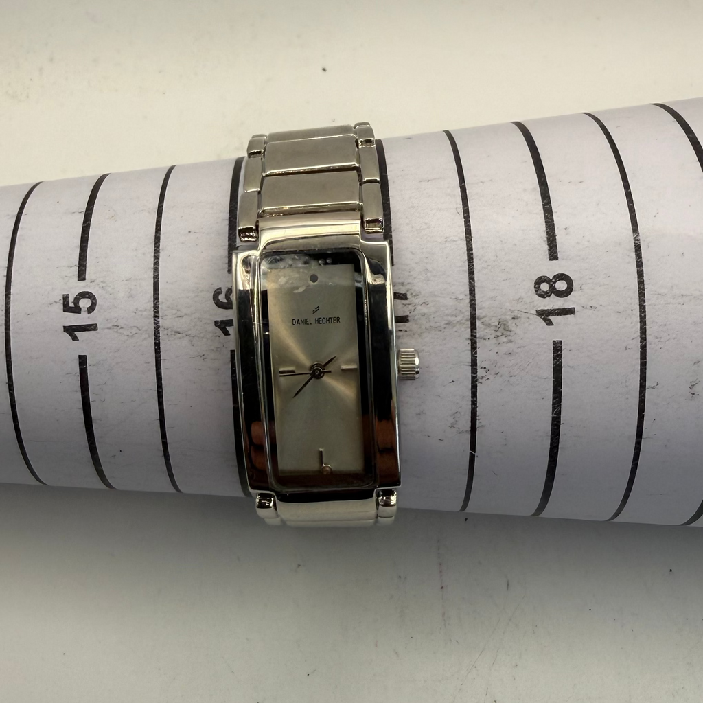 Daniel Hechter Ladies Bracelet Watch (Fully Tested and Working)- £20.00