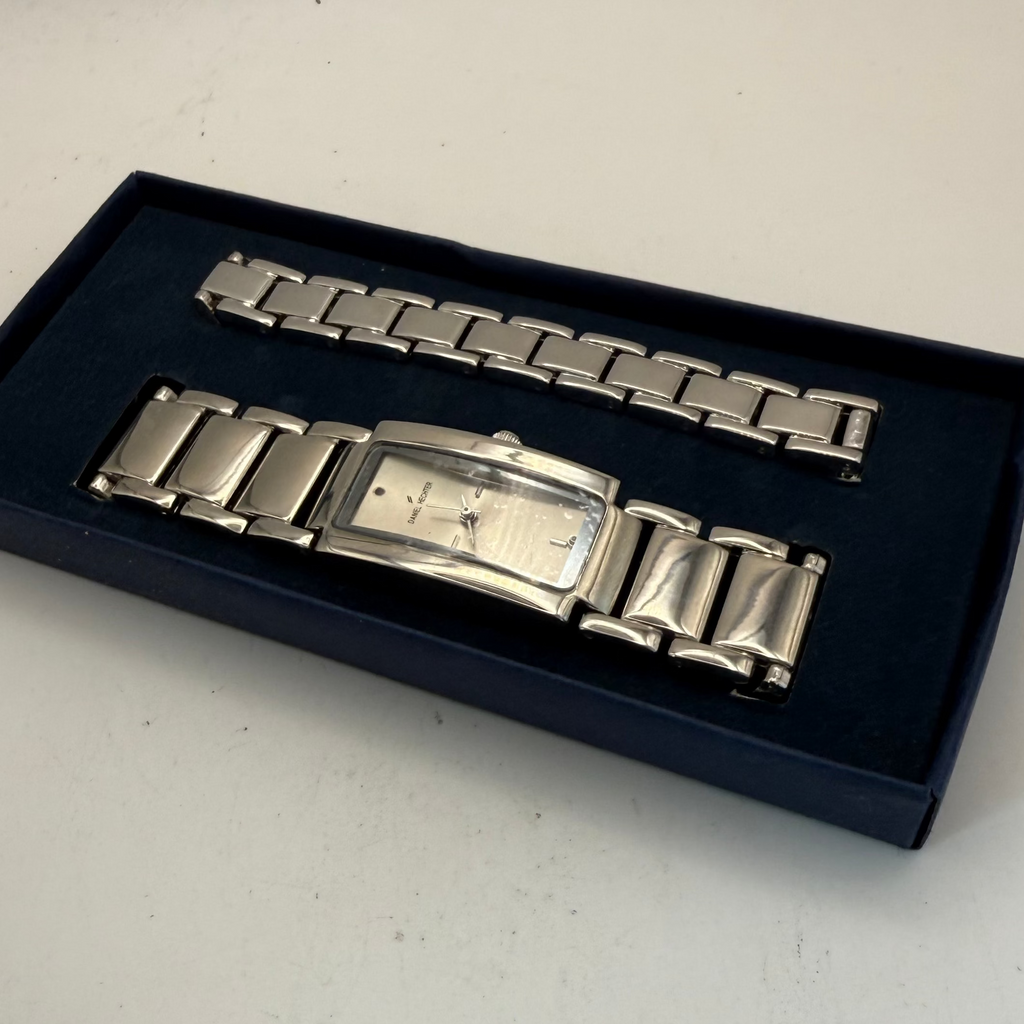 Daniel Hechter Ladies Bracelet Watch (Fully Tested and Working)- £20.00