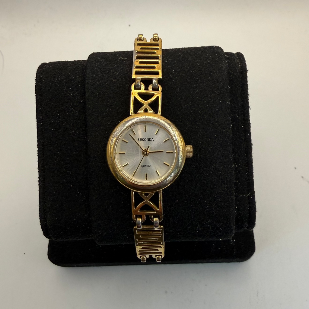 Sekonda Ladies Vintage Quartz Watch (Fully Tested and Working)- £8.00