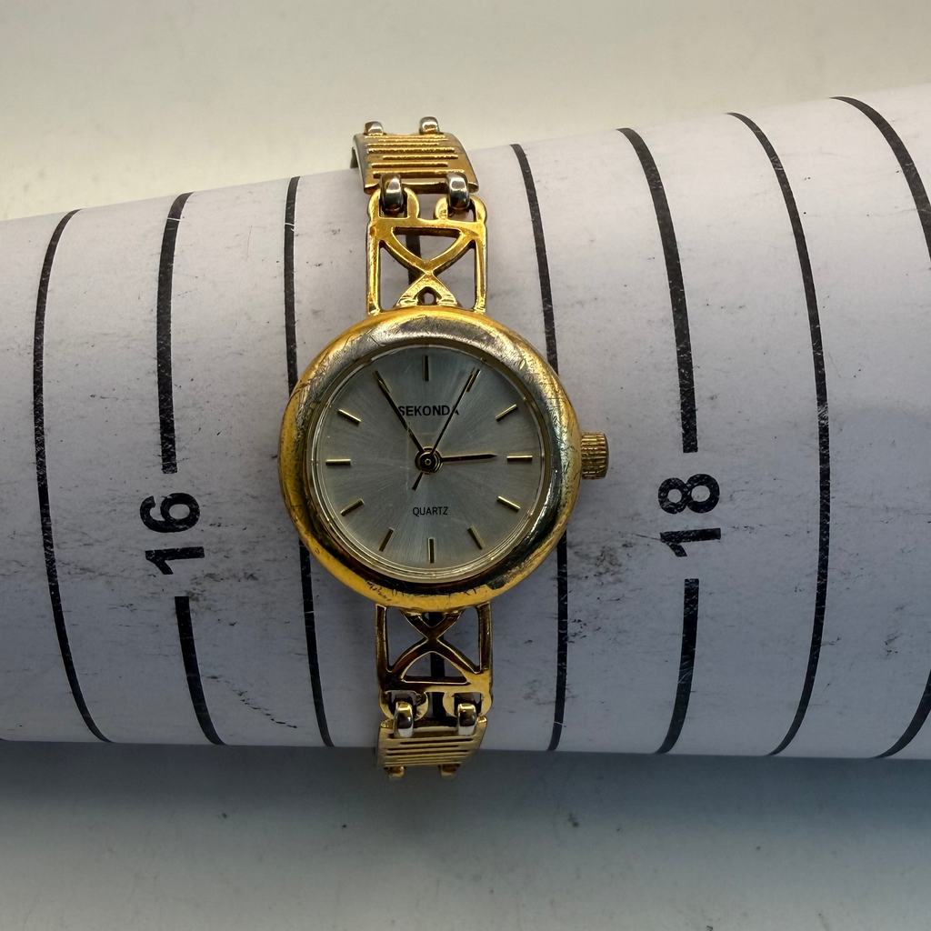 Sekonda Ladies Vintage Quartz Watch (Fully Tested and Working)- £8.00