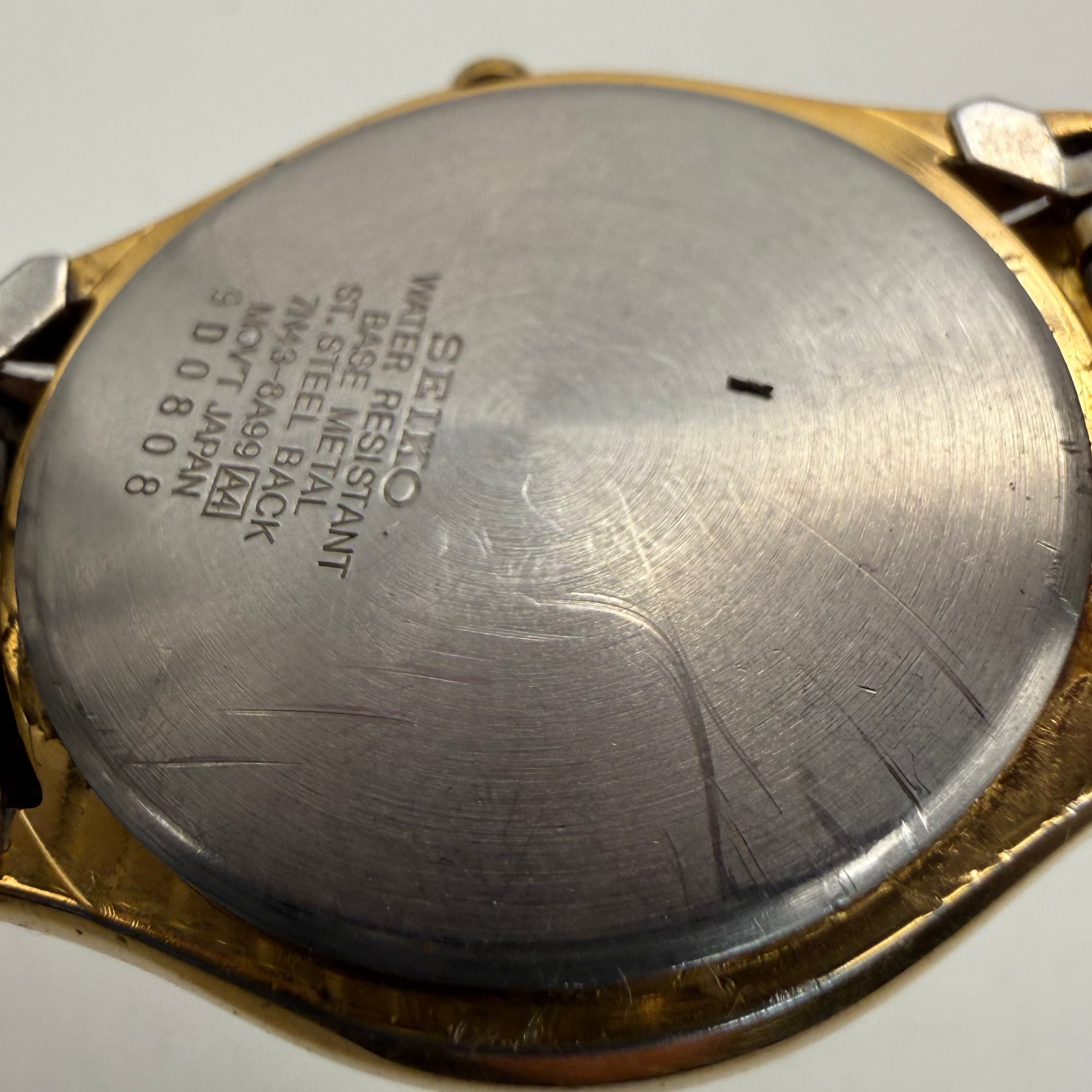 Vintage Seiko 7N43-8A99 Day Date Gold Tone Quartz Watch (Fully Tested and Working)- £70.00
