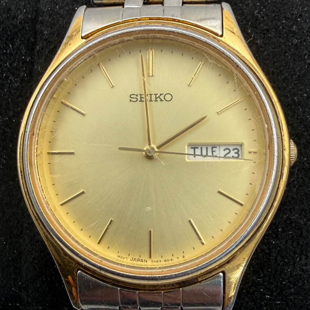 Vintage Seiko 7N43-8A99 Day Date Gold Tone Quartz Watch (Fully Tested and Working)- £70.00