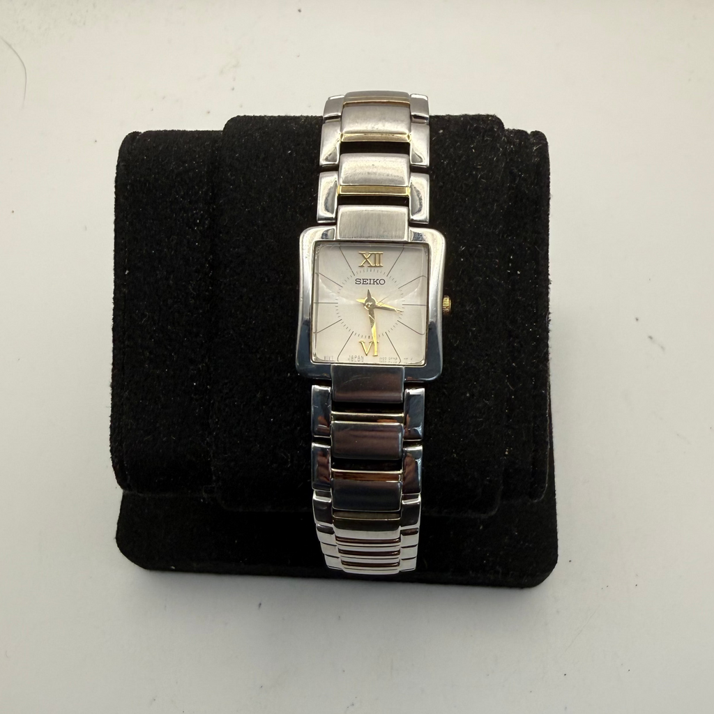 Seiko Ladies Quartz 1N00-0PN8 Two-Tone Watch (Fully Tested and Working)- £40.00