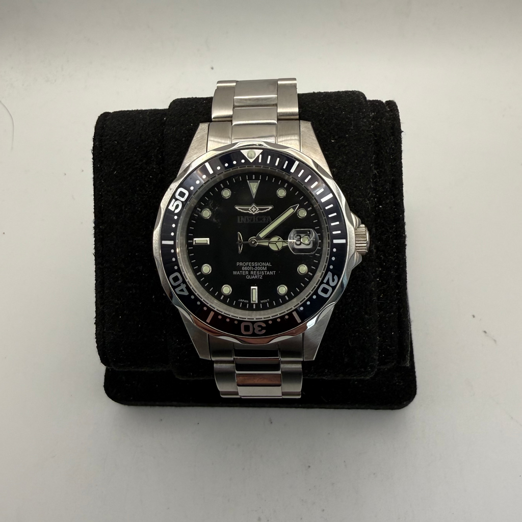 Invicta Pro Diver 8932 Men's Black Dial 200m Quartz Watch Boxed (Fully Tested and Working)- £55.00