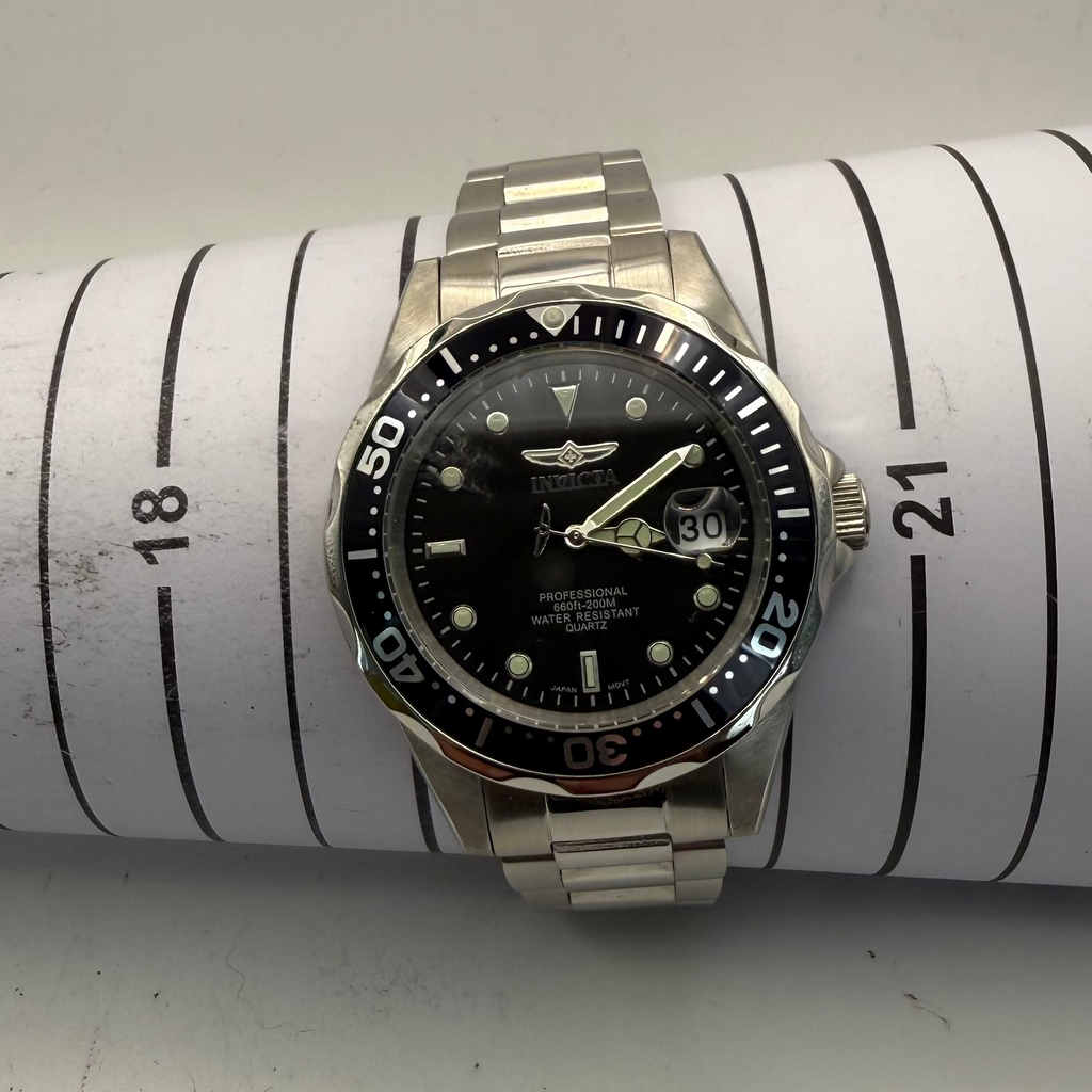 Invicta Pro Diver 8932 Men's Black Dial 200m Quartz Watch Boxed (Fully Tested and Working)- £55.00