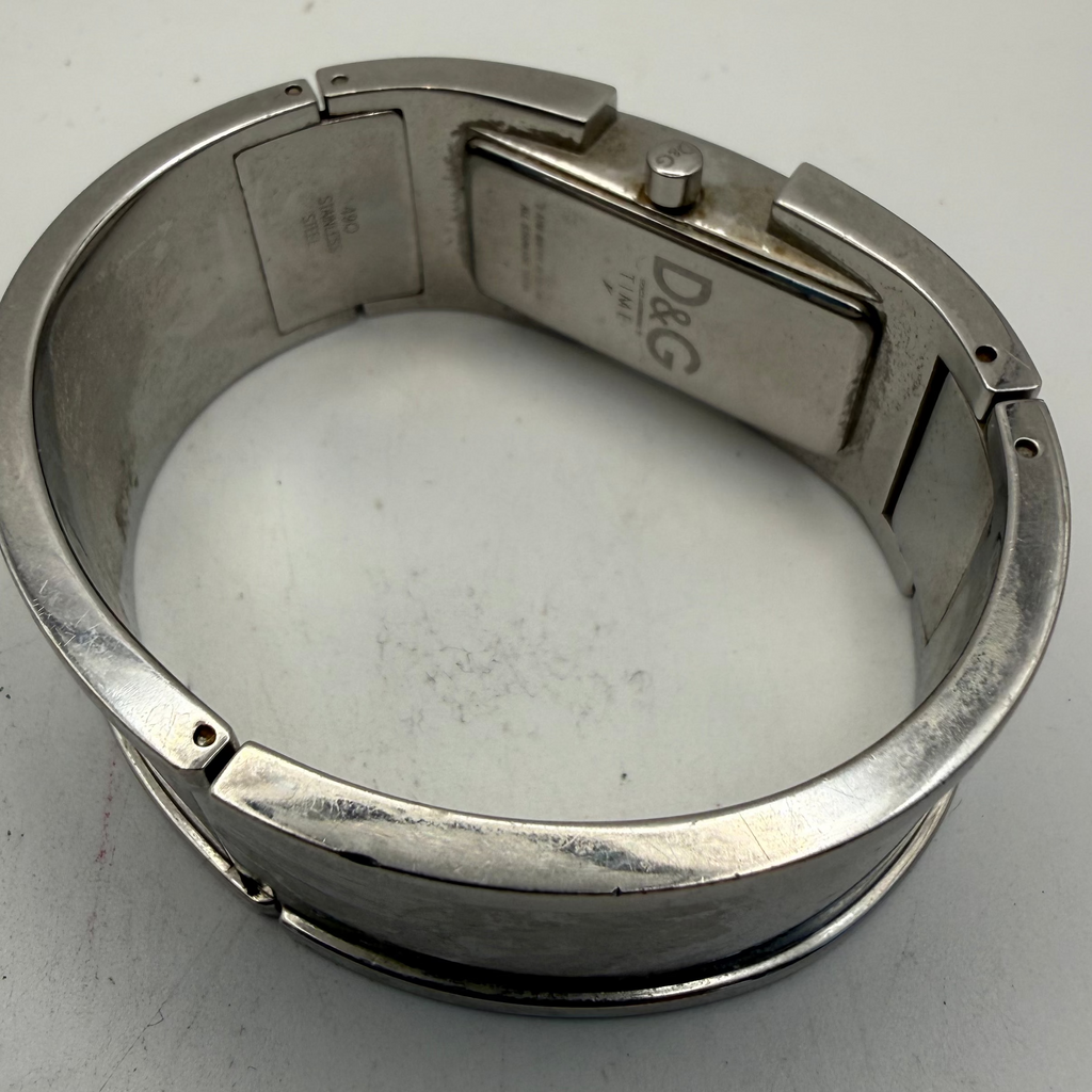 Dolce & Gabbana D&G Time Ladies Bangle Watch Black Dial Quartz (Fully Tested and Working)- £35.00