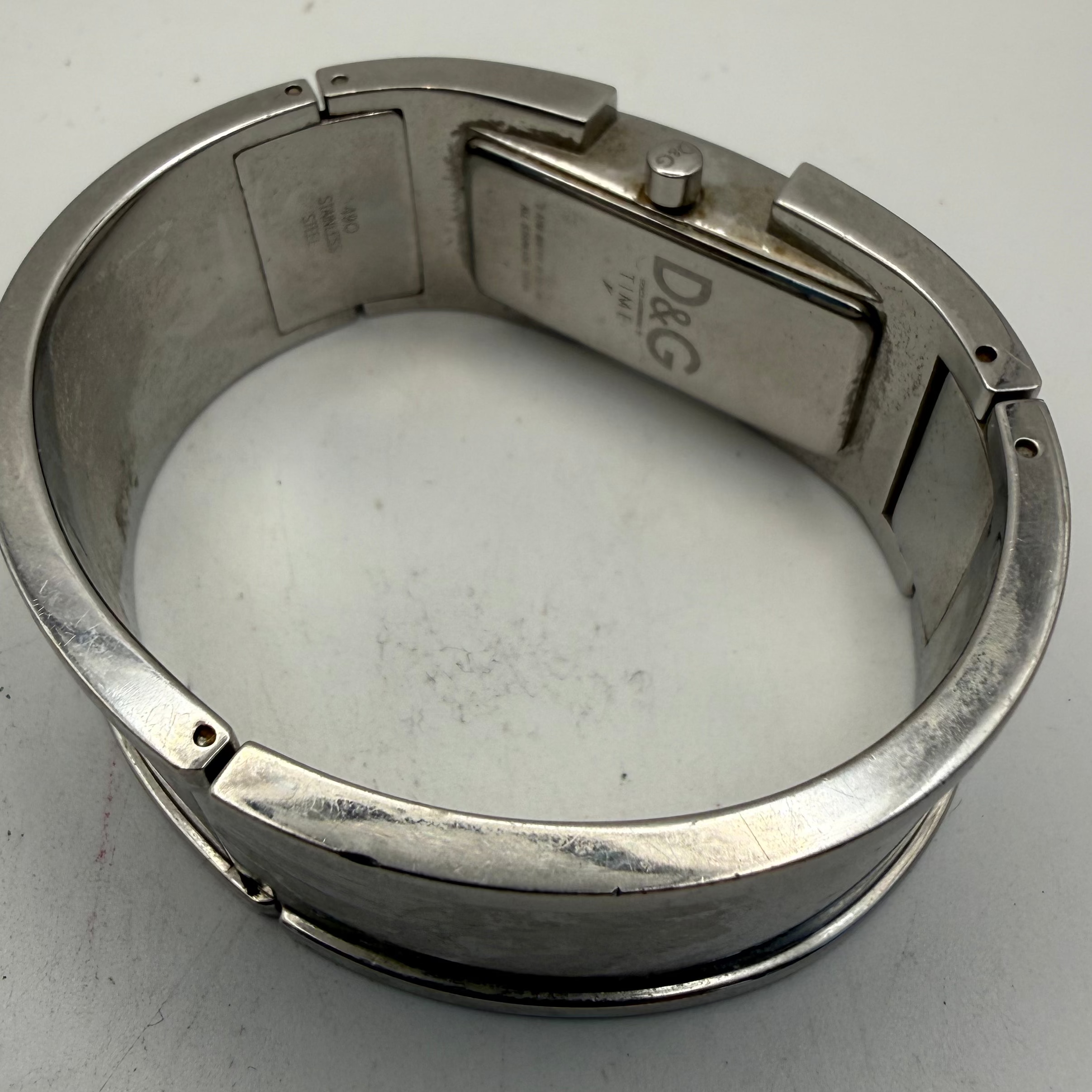 Dolce & Gabbana D&G Time Ladies Bangle Watch Black Dial Quartz (Fully Tested and Working)- £35.00