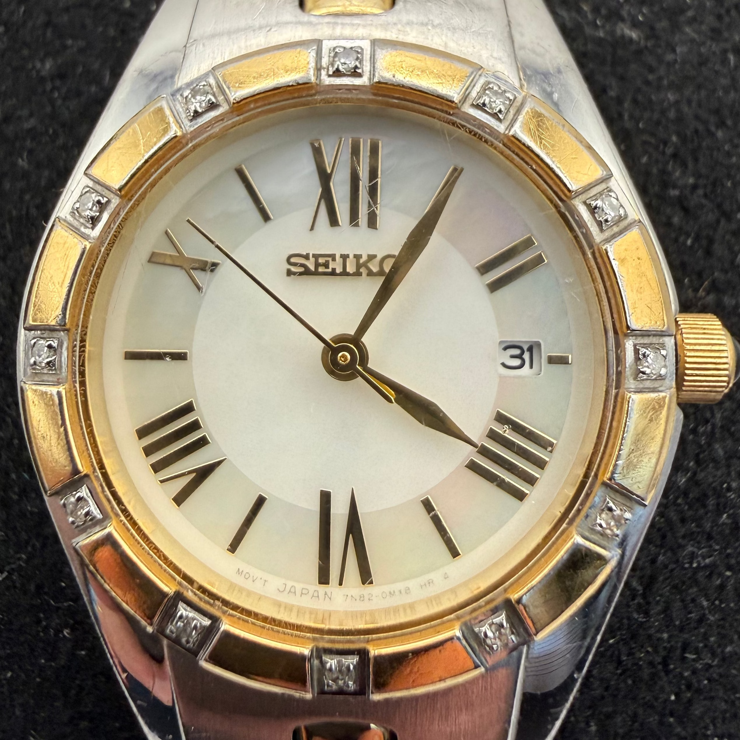 Seiko Ladies Two-Tone Quartz Watch – White Dial – New Battery Fitted- £35.00