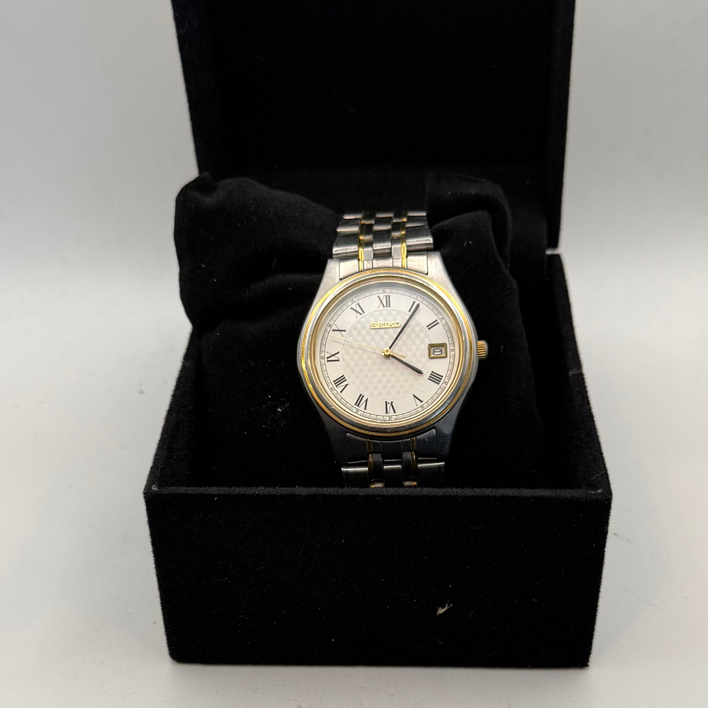 Seiko 7N42-9030 Classic Two Tone Dress Watch | Fully Tested & Working- £80.00