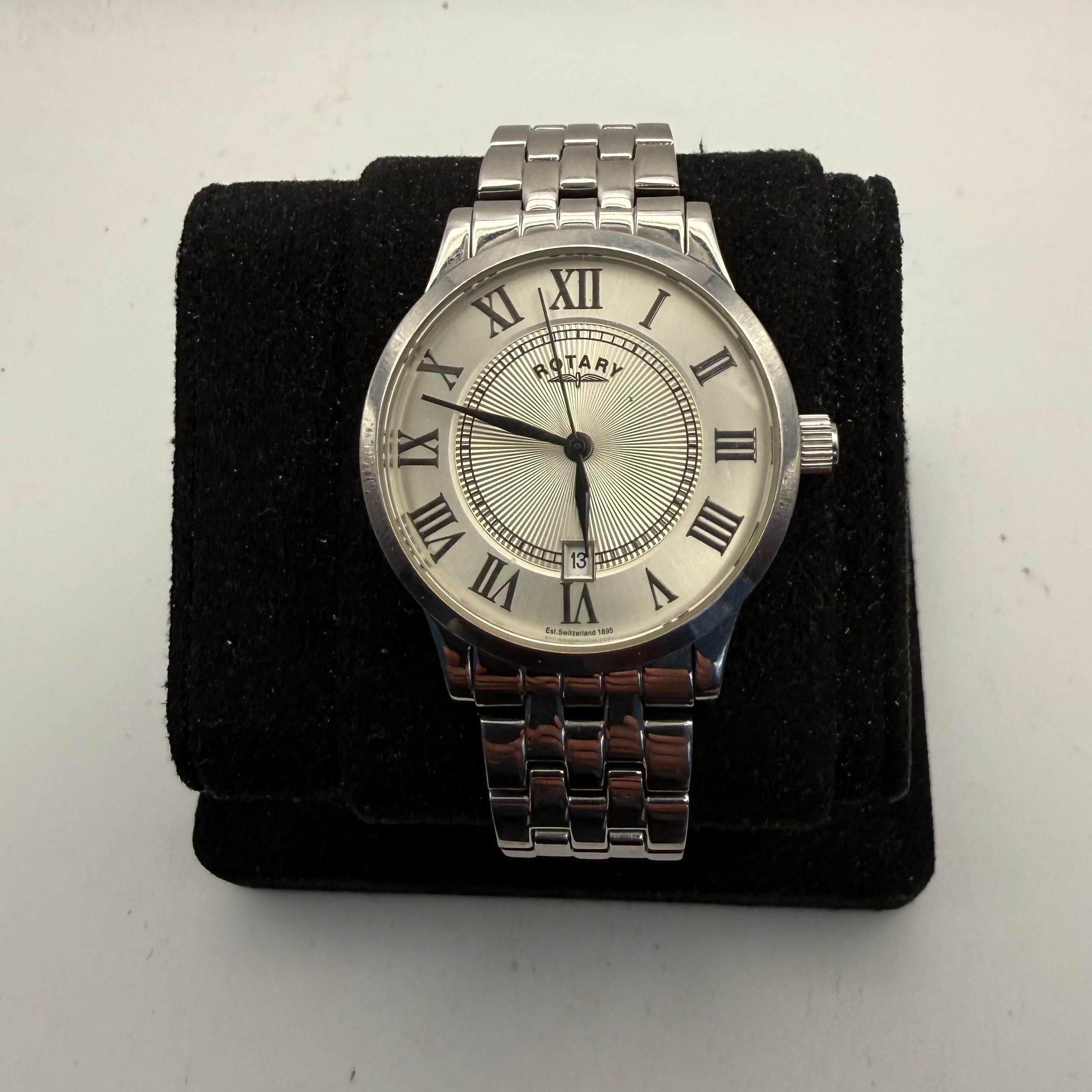 Rotary GB03880/21 Gentleman's Quartz Watch – Box, Instructions & Spare Links – New Battery Fitted- £70.00