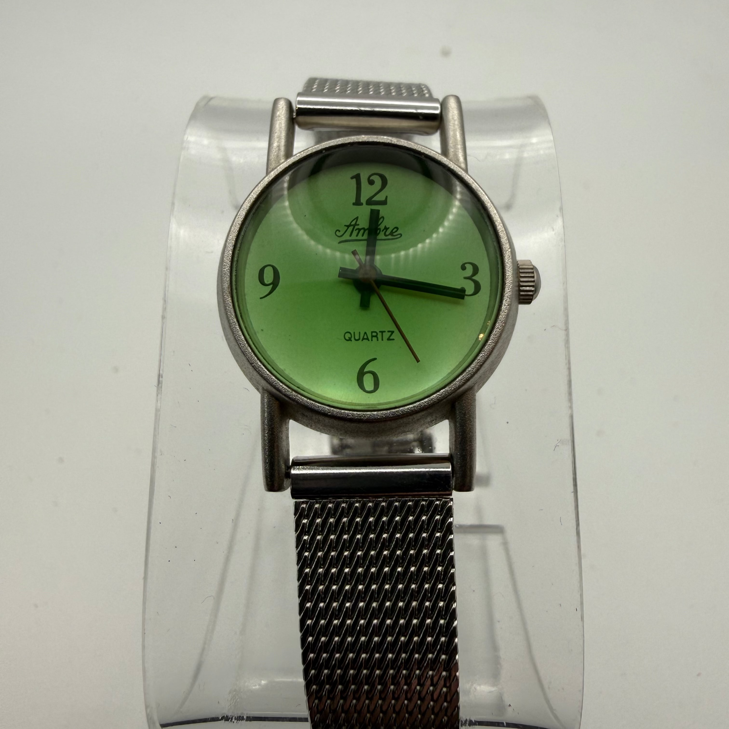 Ambre Quartz – Ladies Green Dial- £24.99