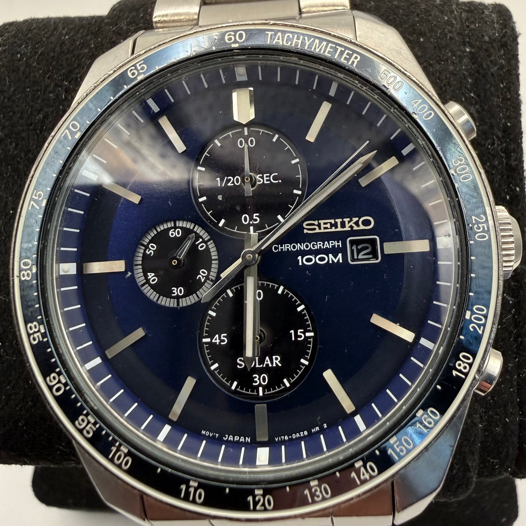 Seiko Solar Chronograph 100M Blue Dial Men's Watch – Box, Instructions & Spare Links- £200.00